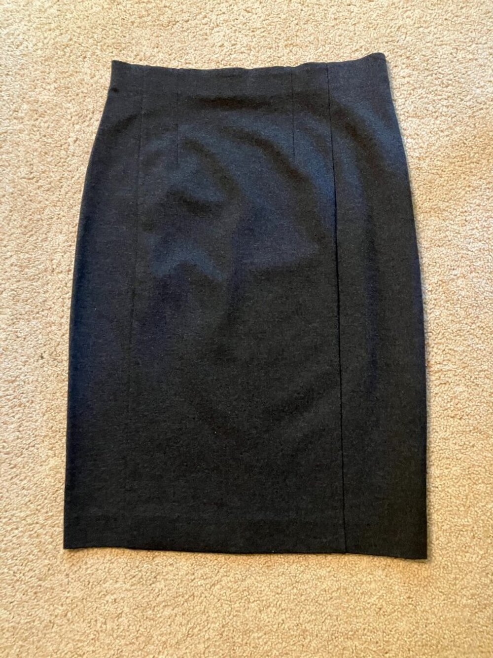 Ann Taylor Ponte Pencil Skirt, Size 4, Dark Gray